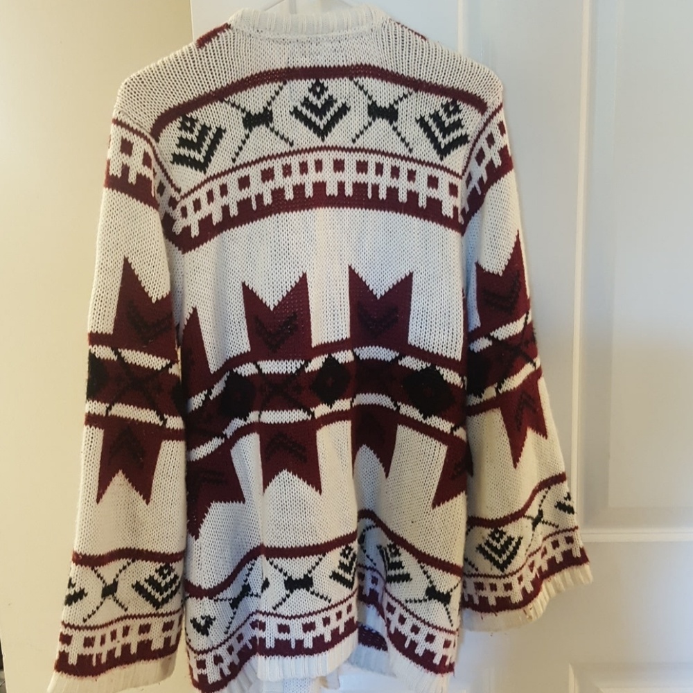 Patterned sweater - Picture 2 of 2